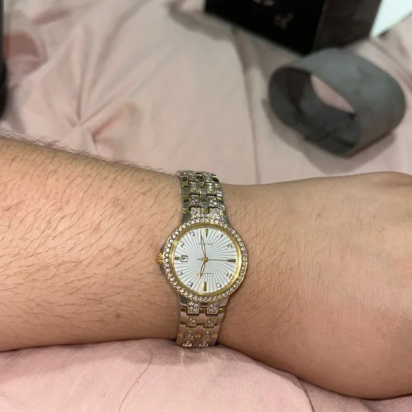 Watch - Picture 3 of 3